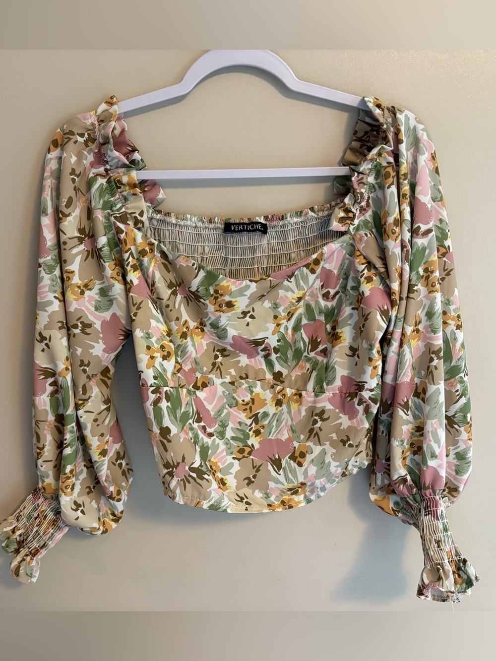 Floral Puff-Sleeve Crop Top in Pink & Green